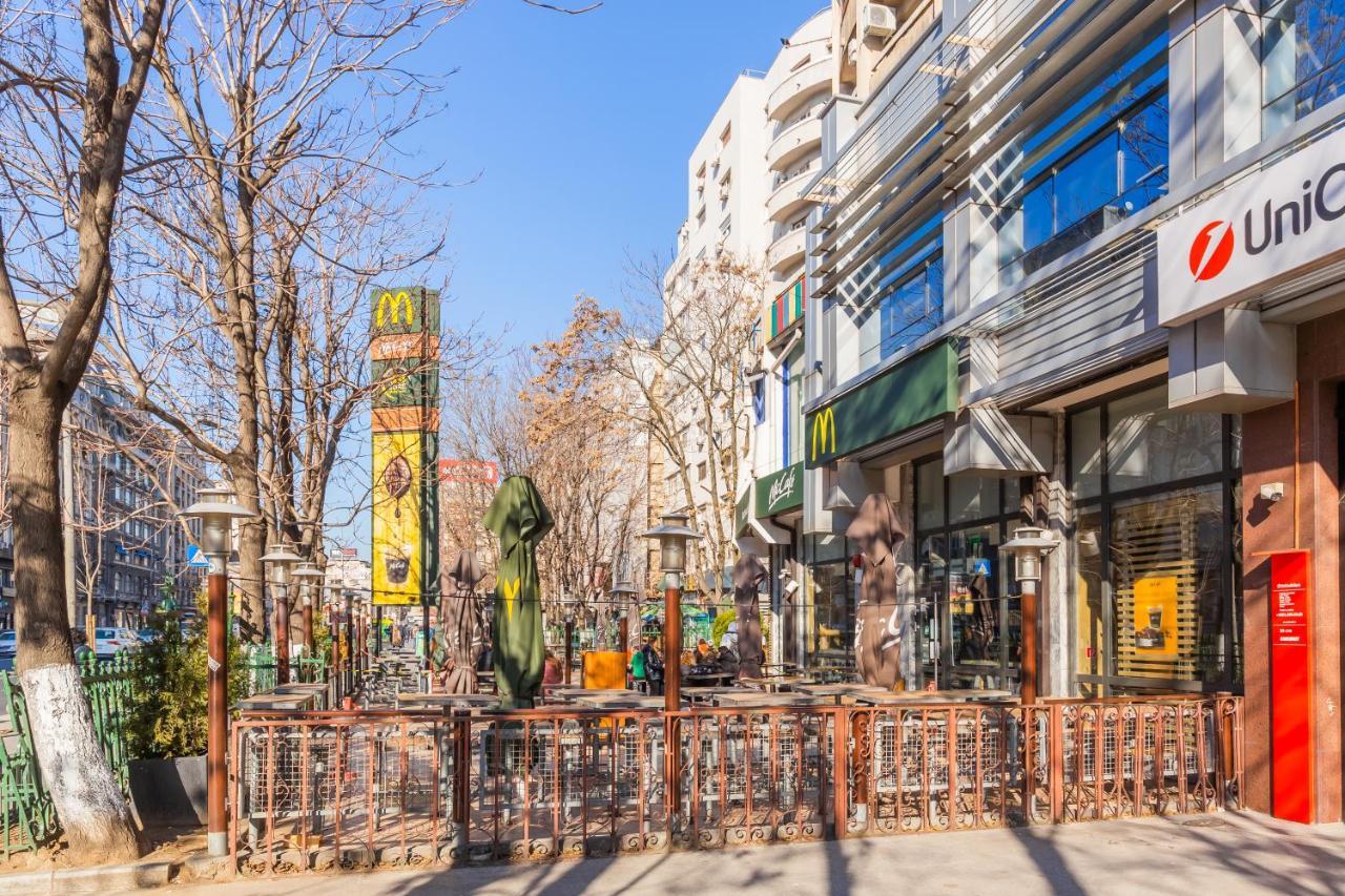 New Studio Carturesti - City Center Букурещ Екстериор снимка