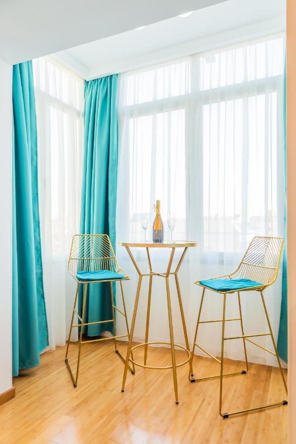 New Studio Carturesti - City Center Букурещ Екстериор снимка